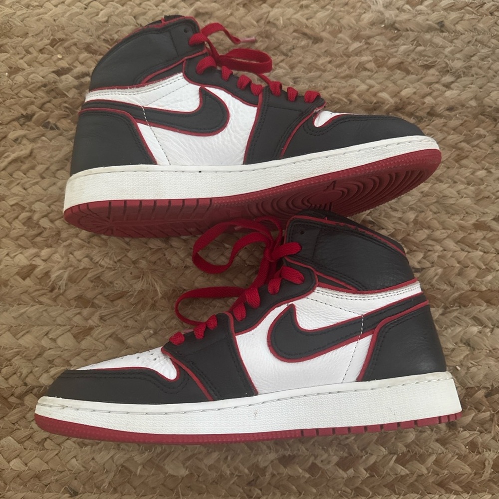 Nike High-Top Sneakers - Black, White, Red